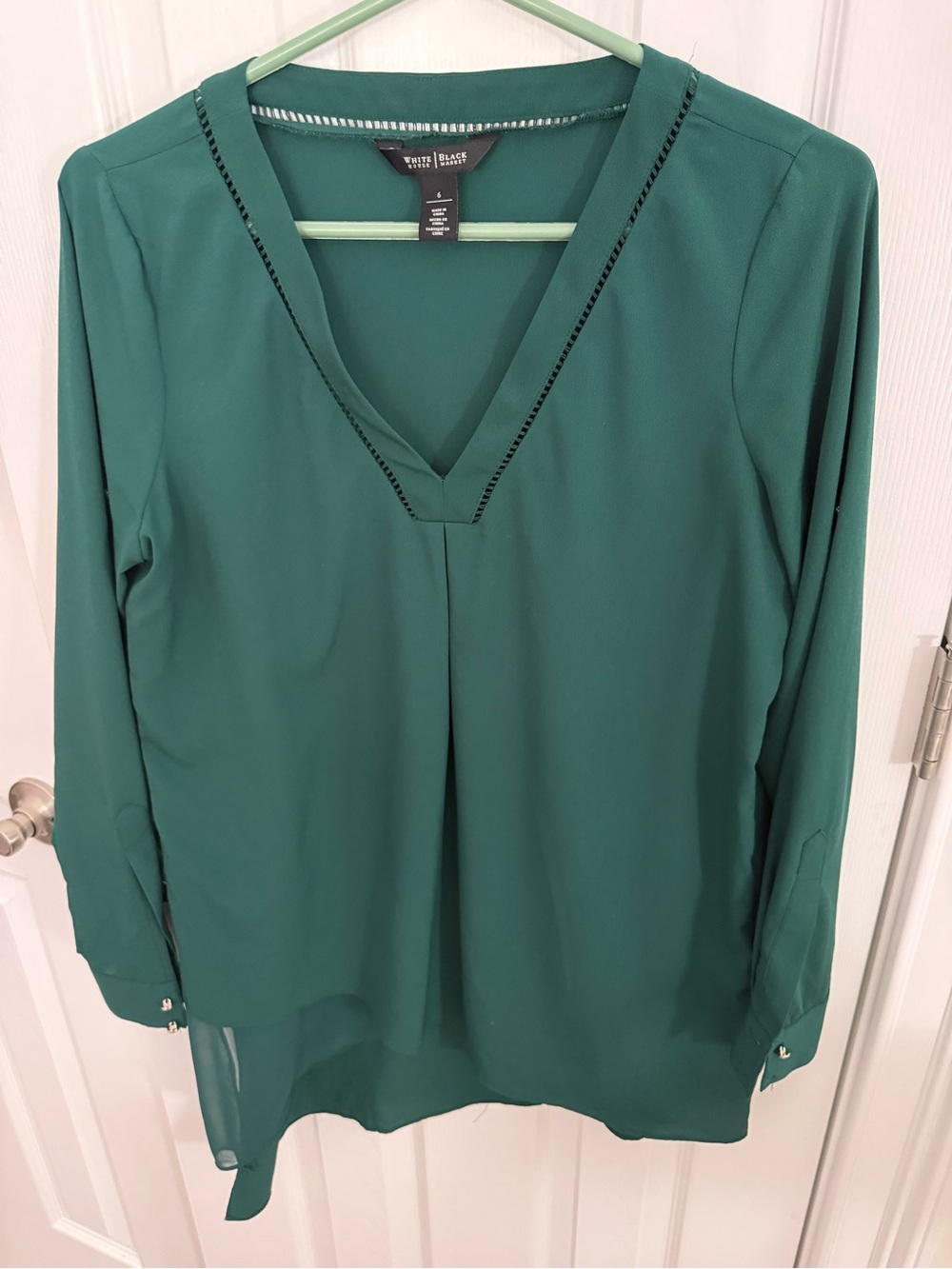 White House Black Market Emerald Green V-Neck Long Sleeve Tunic